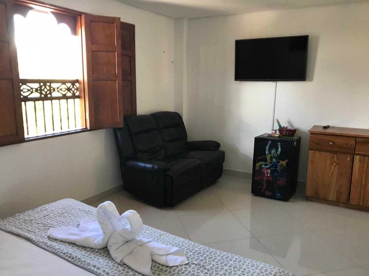 Hotel Bahia Guatapé Esterno foto